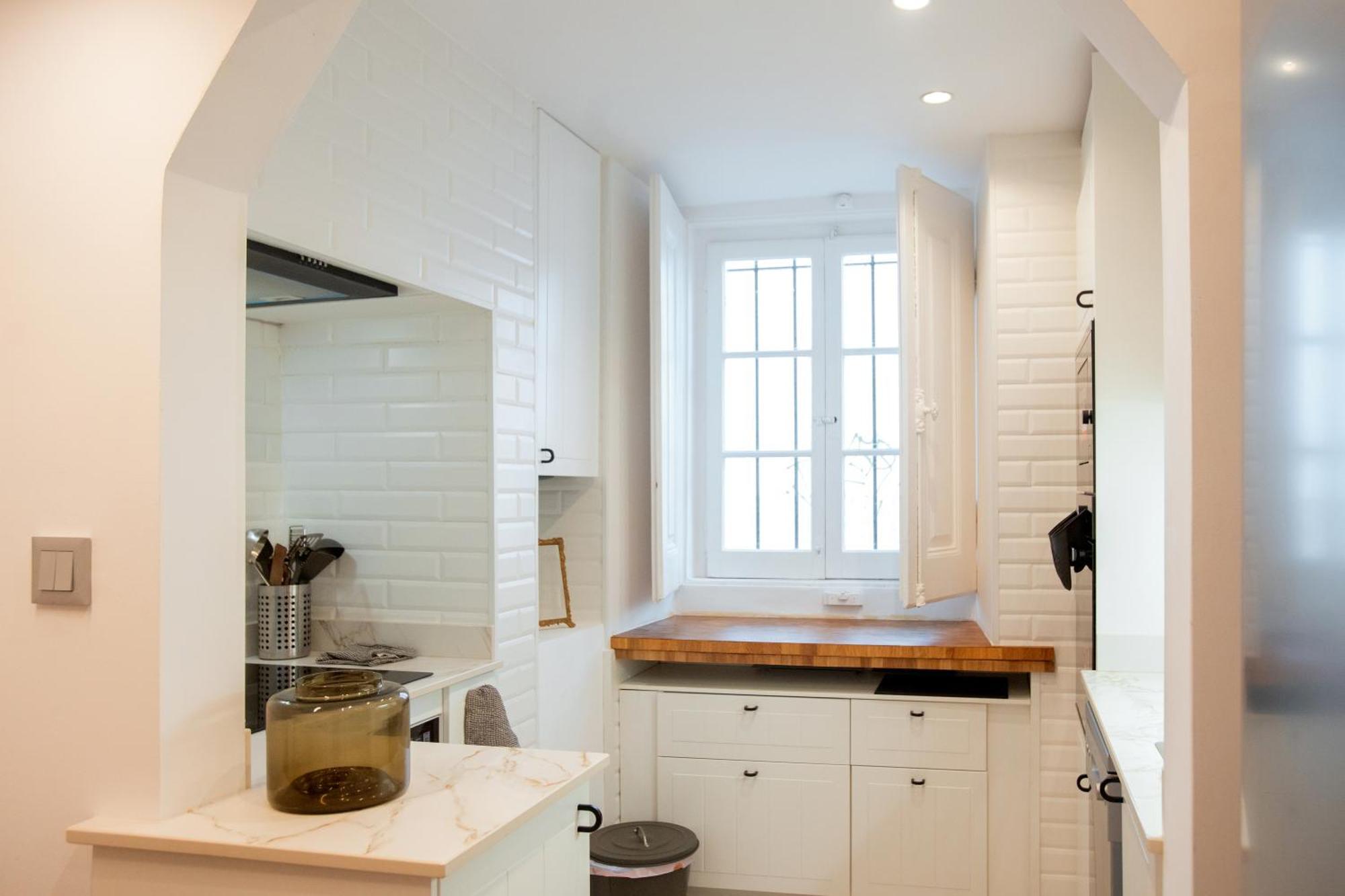 Chic 1bed Retreat In Bairro Alto * Lisbon